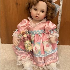 Marie Osmond Edrie doll with Jim Shore angel figurine
